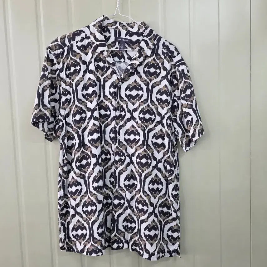 [BUNJANG] Van Heusen Men's Short Sleeve Patterned Shirt / VAN HEUSEN 남성 반팔 패턴 셔츠 M(국내100)