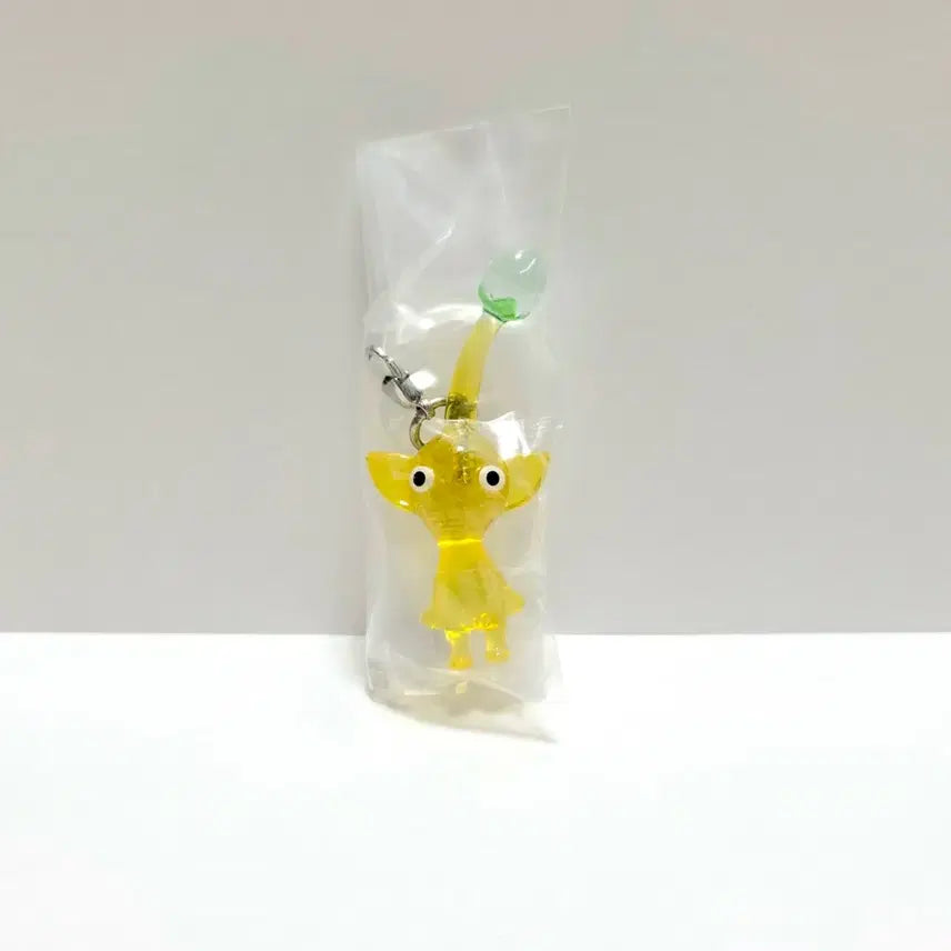 [BUNJANG] Yellow Pikmin Keychain Charm / 노랑 피크민 메지루시 키링 가챠