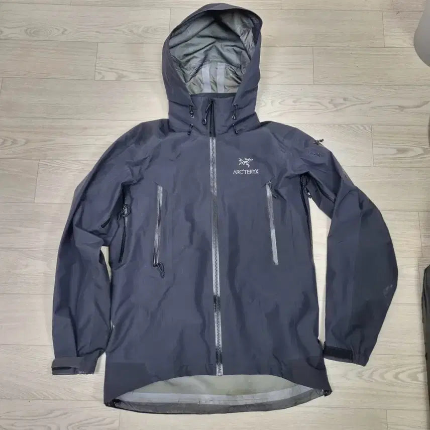 [BUNJANG] Arc'teryx Beta AR Windbreaker / 아크테릭스 세타ar 바람막이 (s, 정품)