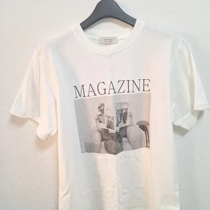 [BUNJANG] Bycinii Magazine T-Shirt / 새상품 바이씨니 매거진 티셔츠