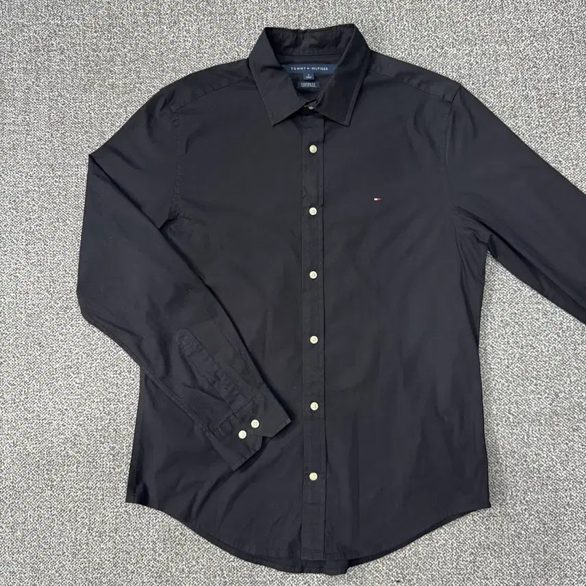[BUNJANG] Tommy Hilfiger Black Shirt / 타미 힐피거 블랙 셔츠