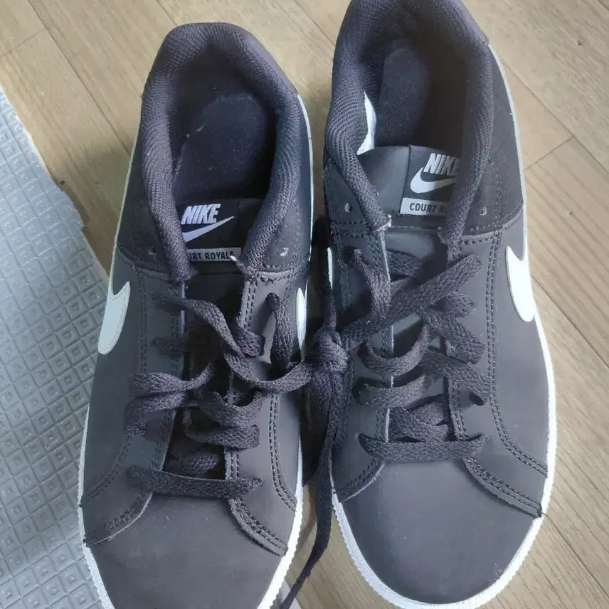[BUNJANG] Nike Court Royale Black Shoes / 나이키신발 240