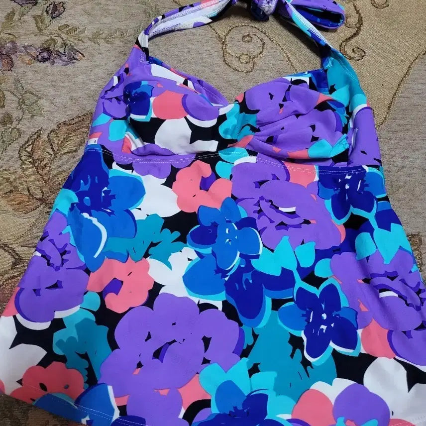 [BUNJANG] Floral Pattern Sleeveless Top for Women / 플로럴패턴 여성 나시티
