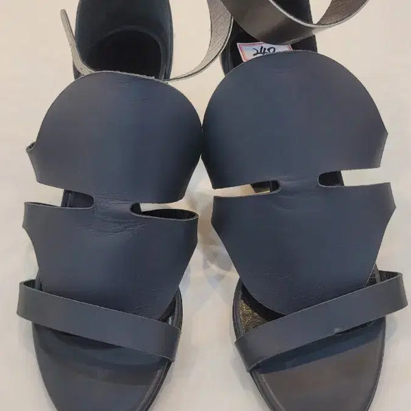 [BUNJANG] Pierre Hardy Navy Leather Sandals Size 37 / 피에르 아르디 간지나는 샌들 네이비37