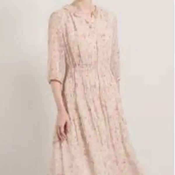 [BUNJANG] BCBG Chiffon Floral Midi Dress 20SS / BCBG쉬폰 플라워 원피스 20SS