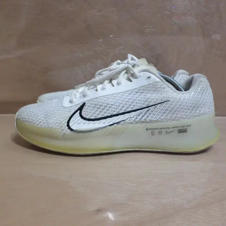 [BUNJANG] Nike Court Air Zoom Vapor 11 Tennis Shoes / 후루룩구제3 270 나이키 코트 에어 줌 베이퍼11 테니스화260731