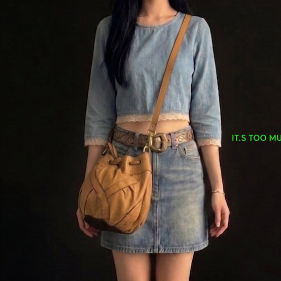 [BUNJANG] Vintage Leather Drawstring Crossbody Bag / Q2517 가죽크로스백여성여자가방구제백가죽빈티지가방빈티지샵