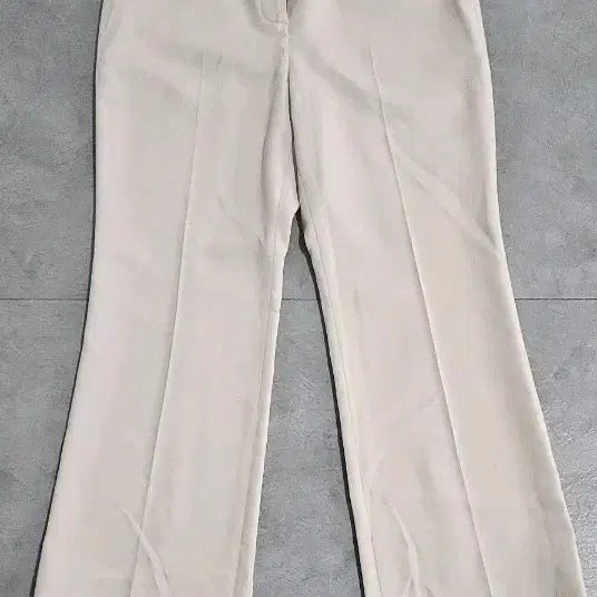 [BUNJANG] SI Beige Bootcut Summer Slacks - Size 55 / SI 베이지 부츠컷  여름 슬랙스 55
