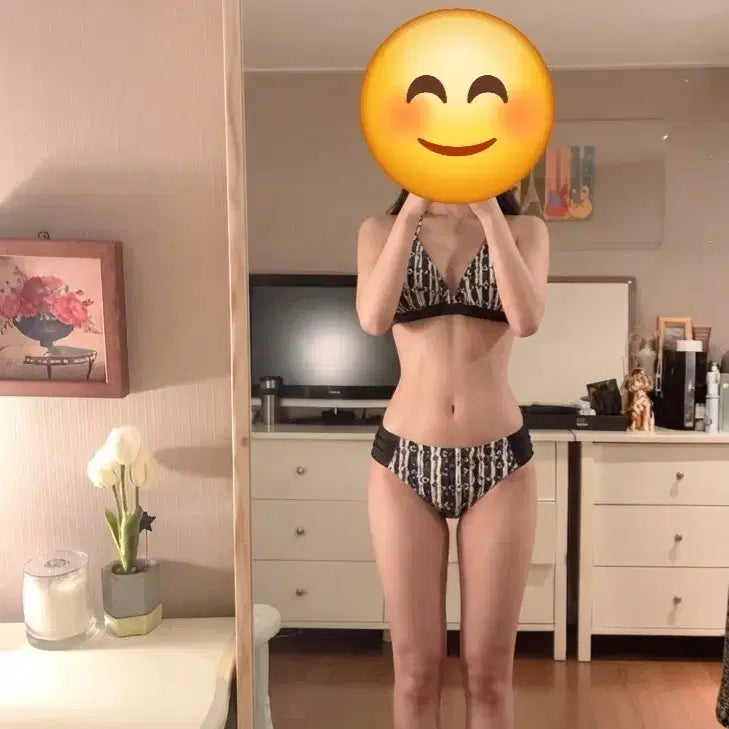[BUNJANG] Patterned Bikini Swimsuit / 비키니 수영복