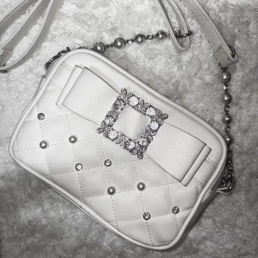 [BUNJANG] No:emi Bijoux Quilted Shoulder Bag White / 노에미 비쥬 퀄팅 숄더백 가방 화이트 / 양산형 지뢰계