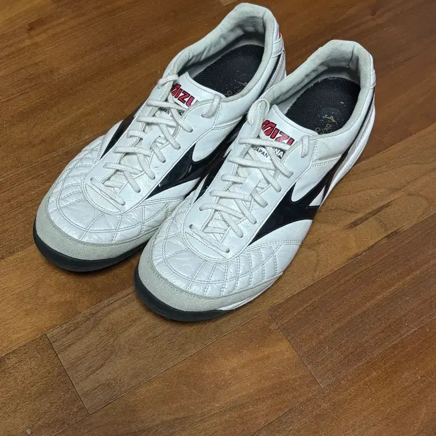 [BUNJANG] Mizuno Morelia Sala Japan TF 275 Futsal Shoes / 미즈노 풋살화 275