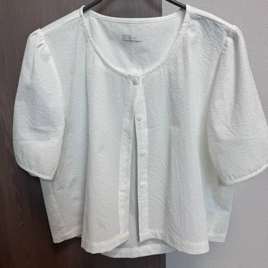 [BUNJANG] Ecriss Marantop Ivory Top / 에크리스 마랑탑 아이보리