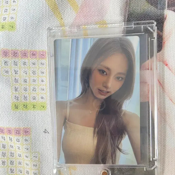 [BUNJANG] TWICE Tzuyu 'RUSH' OFFICIAL PHOTO CARD / 쯔위 런어웨이 공방포카