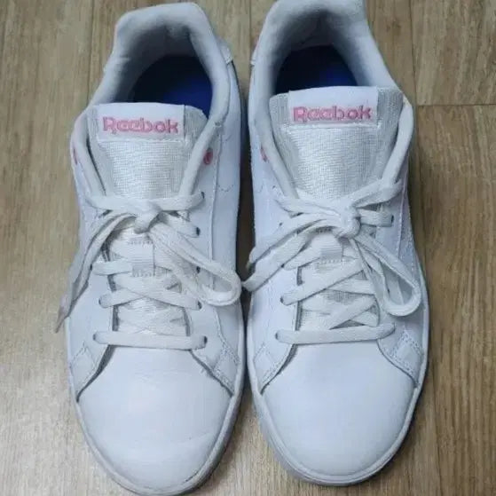 [BUNJANG] Reebok Classic Women's White Sneakers (Size 230) / 리복 클래식 여성 흰색 스니커즈-(230)거의 새것에 가깝습니다