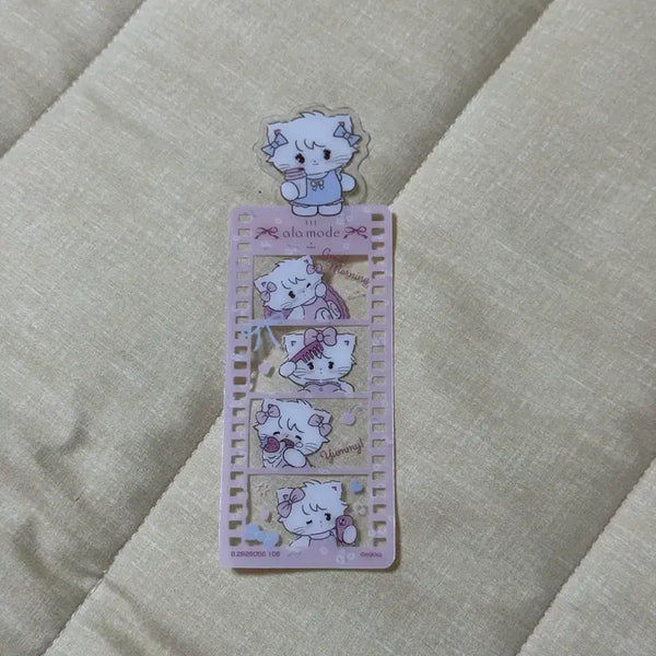 [BUNJANG] Miko Character Transparent Bookmark / 미코 캐릭터 투명 책갈피