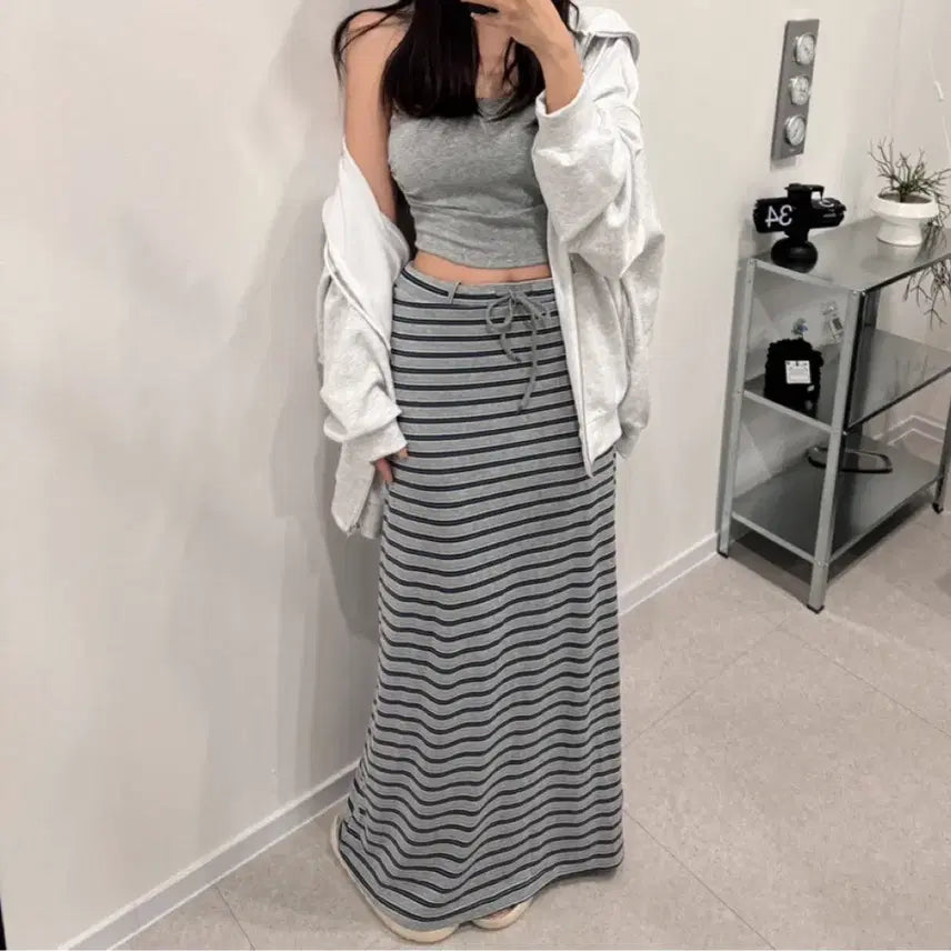 [BUNJANG] ENUELL FLU Stripe Maxi Skirt Grey / 엔뉴엘 플루 스트라이프 맥시 스커트 그레이