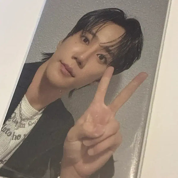 [BUNJANG] Lee Junyoung Seoul Fanmeeting Photocard / 이준영 서울 팬미팅 포카 판매합니다