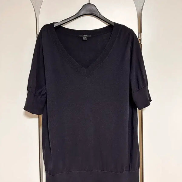 [BUNJANG] COS Black V-Neck Short Sleeve Knit Silk Cotton Blend / COS 블랙 V넥 반팔 니트 S 실크 코튼소재