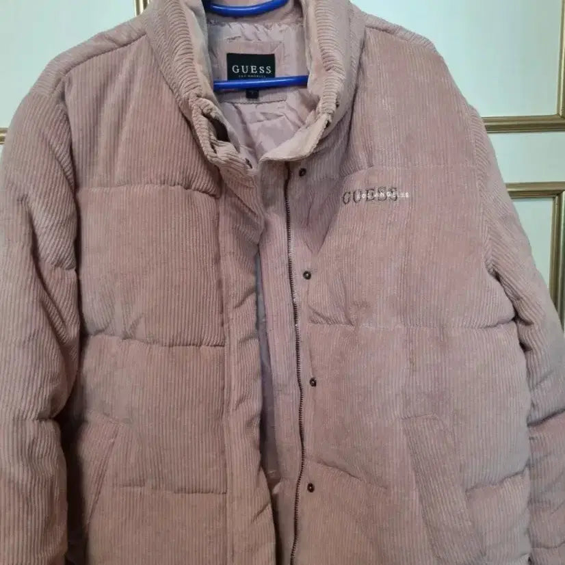 [BUNJANG] Guess Corduroy Padded Jacket Pink Size S / 게스 코듀로이 패딩 S