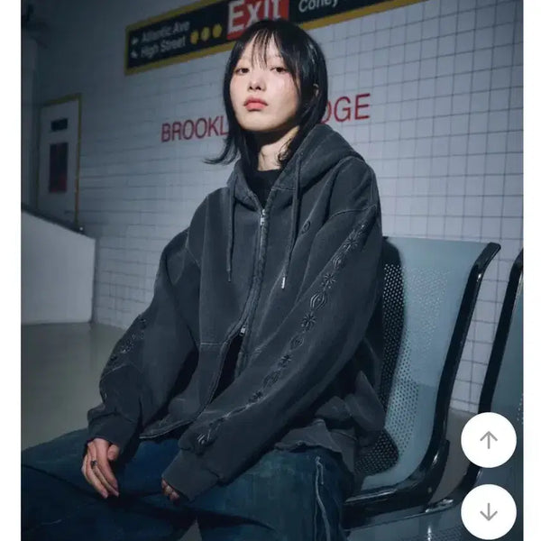 [BUNJANG] Compagno Two-Way Sleeve Star Brushed Hoodie Zip-Up / 꼼파뇨 투웨이 슬리브스타 기모 후드집업