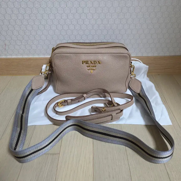 [BUNJANG] Prada Vitello Phoenix Two-Zipper Crossbody Bag / 프라다 정품 비텔로 피닉스 투지퍼 크로스백