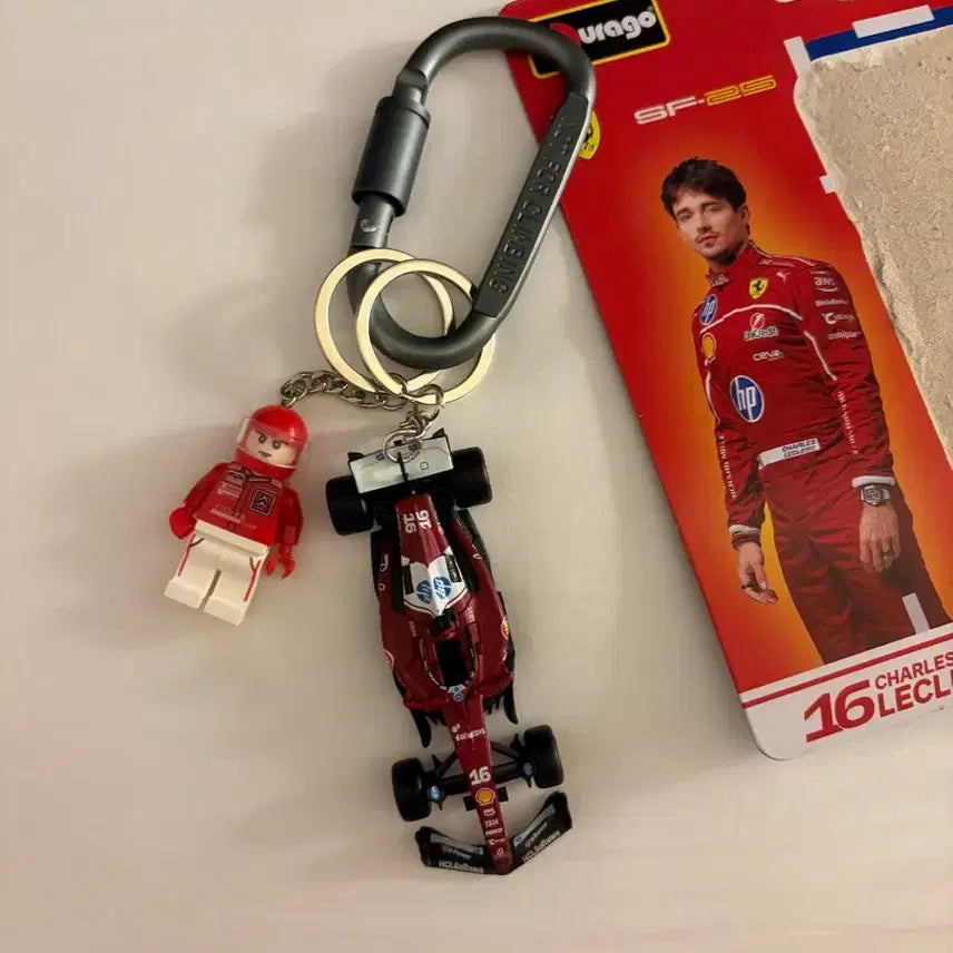 [BUNJANG] Hot Wheels Charles Leclerc Ferrari F1 Keychain / 20% off)). F1 핫휠 키링 키체인 샤를 르클레 페라리 부라고