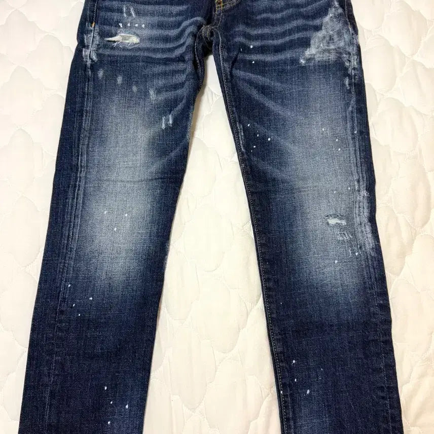 [BUNJANG] DSQUARED2 Women's Denim Pants Vintage Wash Paint Detail / 디스퀘어드2 청바지