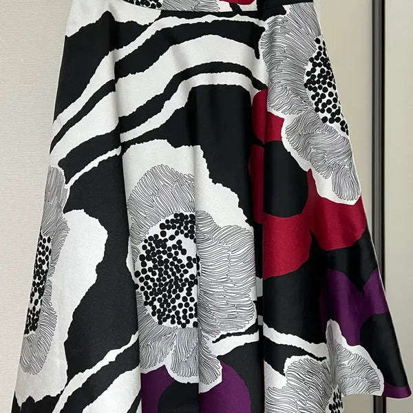 [BUNJANG] Merci Beaucoup Floral Pattern Flare Skirt (Size S) / (S)메르시비앙 꽃무늬패턴 플레어스커트