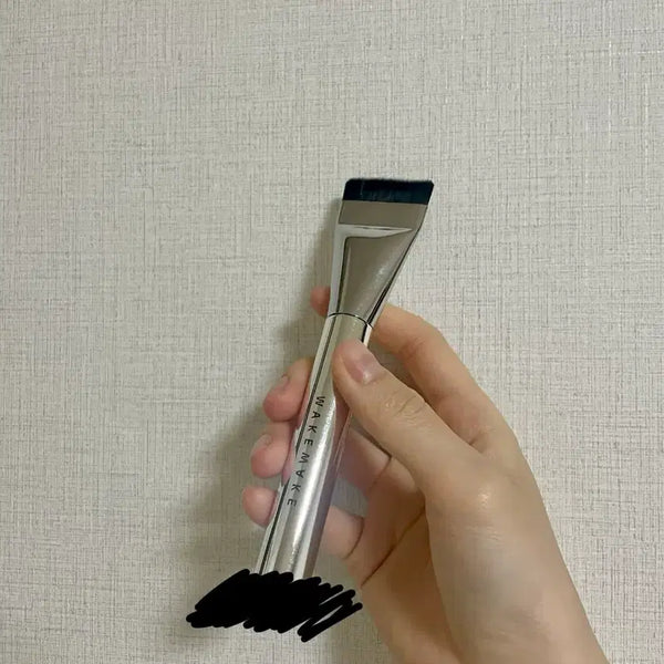 [BUNJANG] WAKEMAKE Spatula Foundation Brush / 웨이크메이크 스파츌라 파운데이션 브러쉬 모공 화장품 쿠션