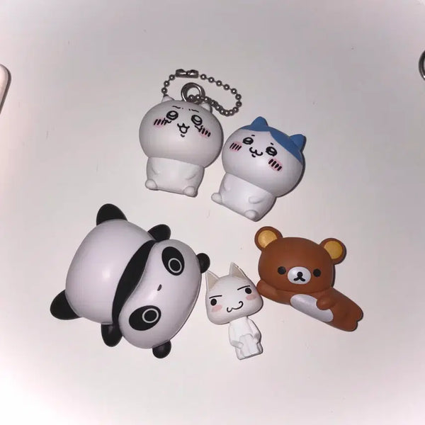 [BUNJANG] Chiikawa Hachiware Keychain - "Ujyu" Version / 치이카와 키링 우쭐 하치와레 먼작귀 타래팬더 리락쿠마 도코데모잇쇼 토로 마치보케 가챠 피규어 산엑스