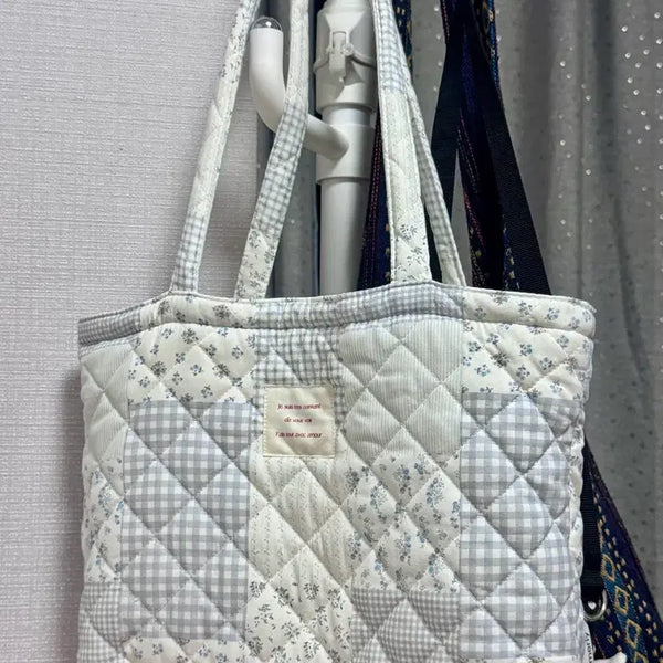 [BUNJANG] Patchwork Quilting Tote Bag Checkered Floral Vintage Shoulder Bag / 패치워크 퀼팅 토트백 체크 꽃무늬 빈티지 가방 숄더백