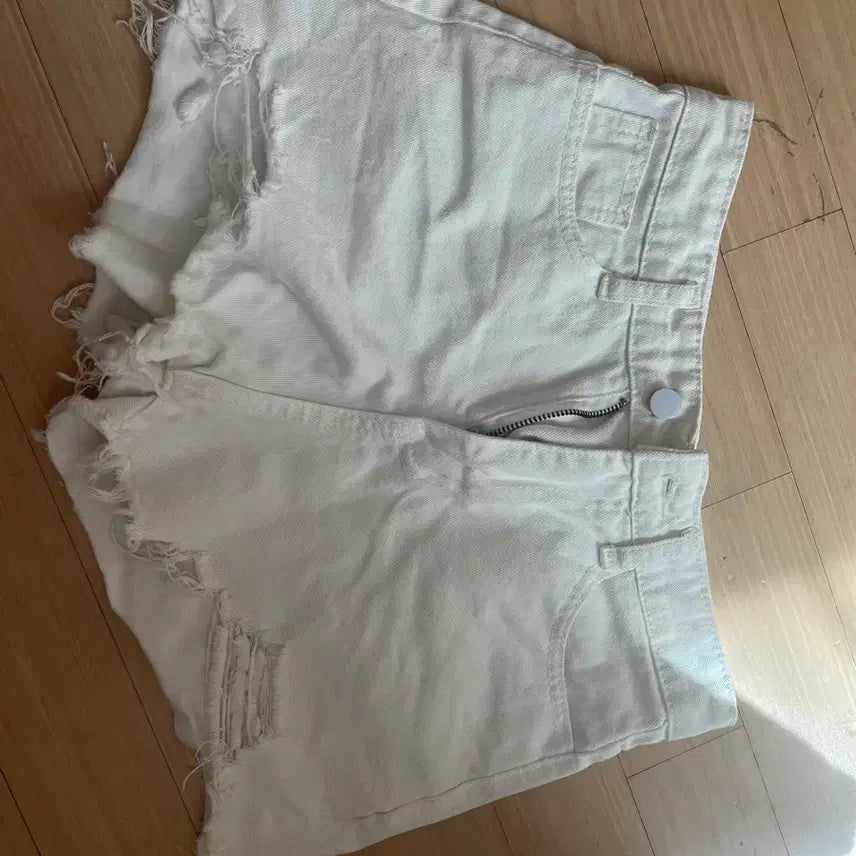 [BUNJANG] High-Waisted Shorts Ivory / 아이보리 하이웨스트 반바지