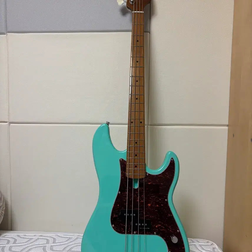 [BUNJANG] Marcus Miller P5 4-String Bass Guitar / 마커스밀러 p5 4현 팝니다! Marcus Miller P5