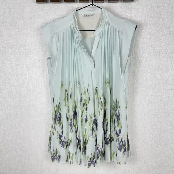 [BUNJANG] IT MICHAA Sleeveless Blouse / 잇미샤 민소매 블라우스 정품