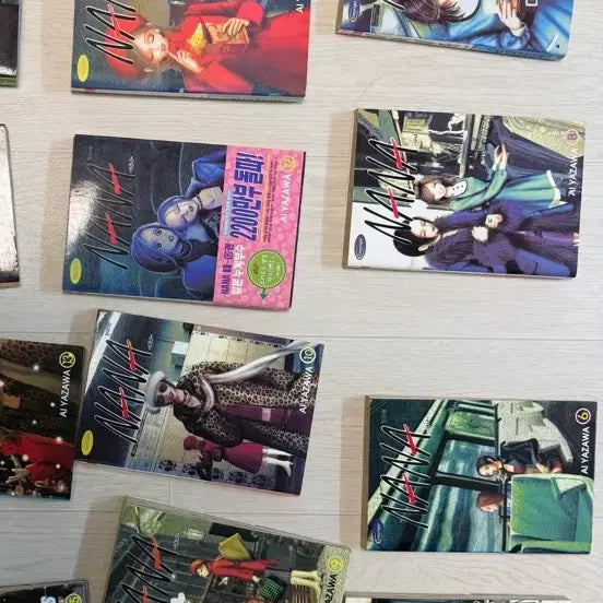 [BUNJANG] Nana Manga Complete Set (Volumes 1-18) by Ai Yazawa / 나나 만화책 팝니다 (1~18권) 야자와아이