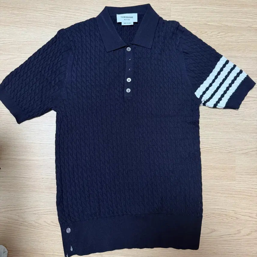 [BUNJANG] Thom Browne Navy Cable Knit Short Sleeve Polo Shirt Size 3 (100-105) / 톰브라운 케이블 니트 반팔 폴로 네이비
