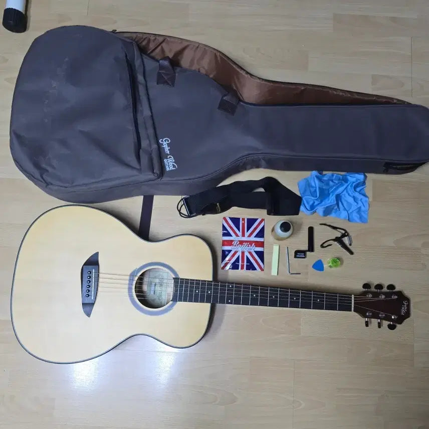 [BUNJANG] Gopherwood G110NS Acoustic Guitar Full Set / 고퍼우드 G110NS 통기타 풀세트