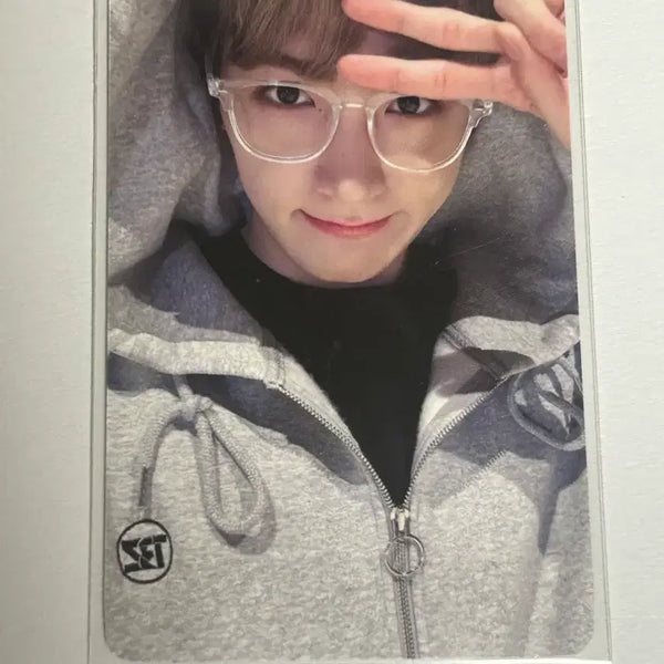 [BUNJANG] The Boyz Hyun Jae BewAKe Weverse POB Photocard / 더보이즈 현재 비어웨이크 위드뮤 포토카드 포카