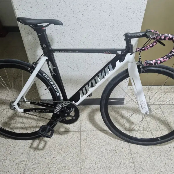 [BUNJANG] Unknown Shark 2025 Complete Bike / 언노운 샤크 25년식 완차