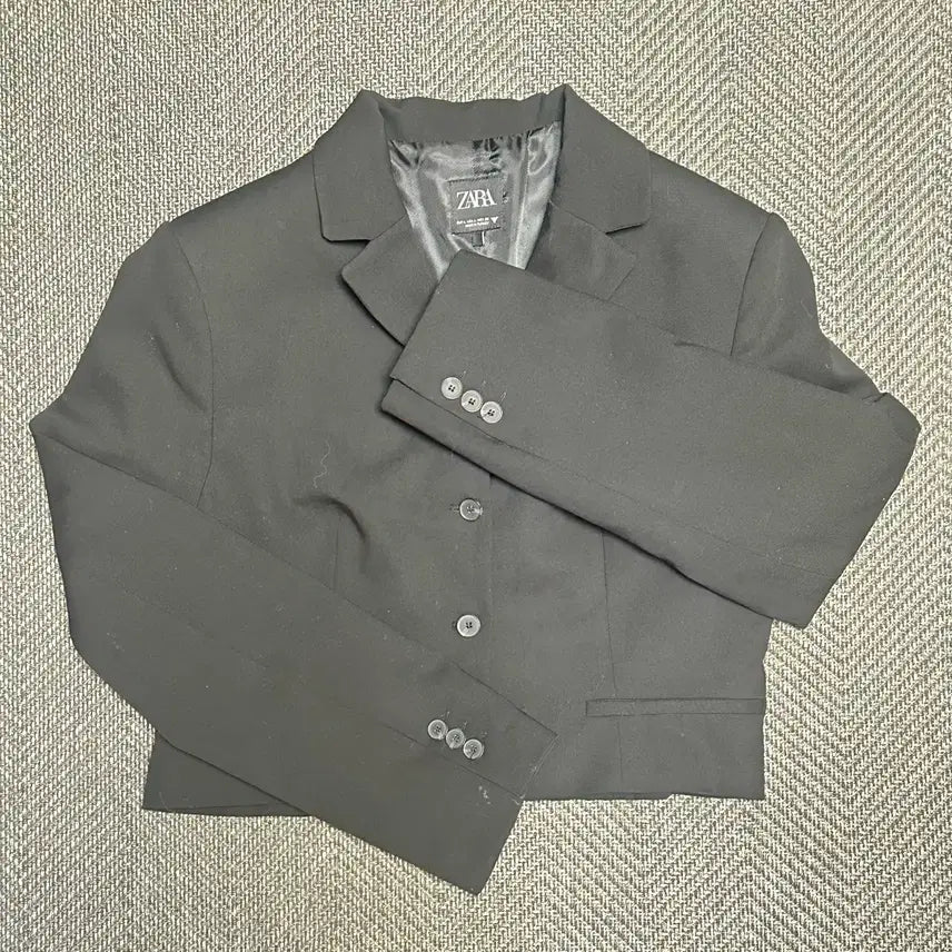 [BUNJANG] ZARA Black Short Jacket / 자라 검정 숏자켓