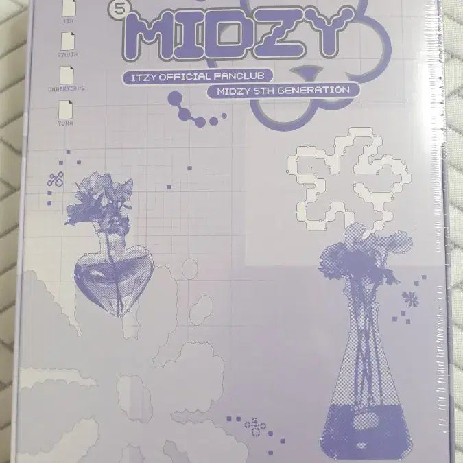 [BUNJANG] ITZY Official MIDZY 5th Generation Kit / 있지 itzy 공식 믿지 5기 키트