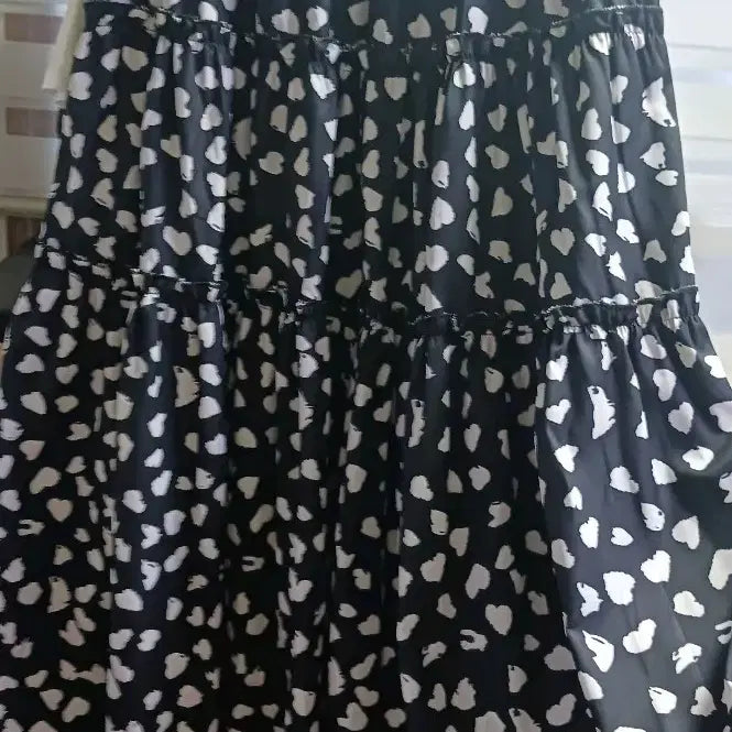 [BUNJANG] Heart Pattern Ruffle Mini Skirt / 하트 패턴 캉캉 스커트