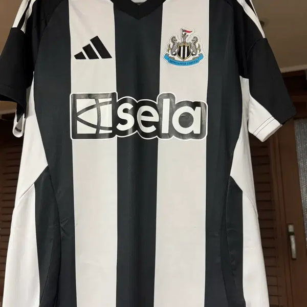 [BUNJANG] Newcastle United 24/25 Jersey L / 뉴캐슬 유나이티드 24/25 유니폼 L