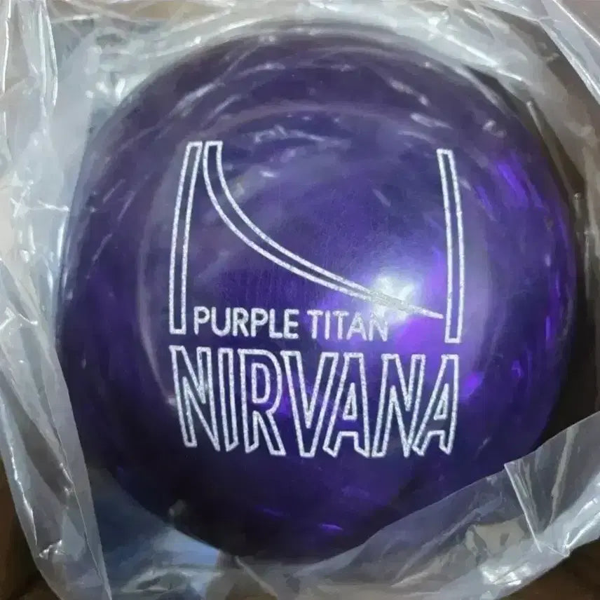 [BUNJANG] Brunswick Nirvana Purple Titan 15lb Bowling Ball / 15파운드 공인구 브런스윅 너바나 퍼플 타이탄 새볼링공