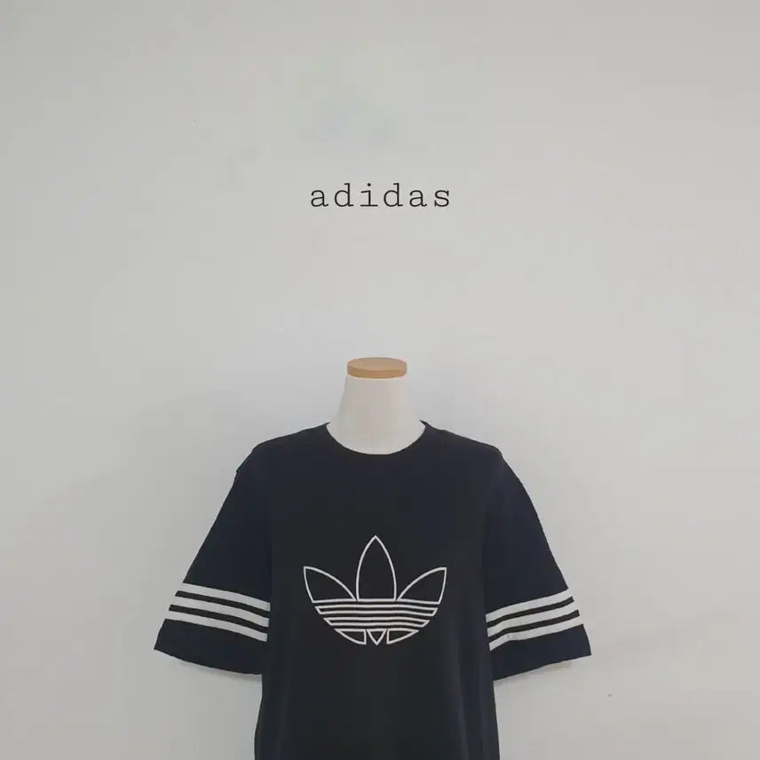 [BUNJANG] Adidas Big Logo Short Sleeve T-Shirt Black XL / 세일) No.26072912 아디다스 빅로고 반팔 티셔츠 블랙