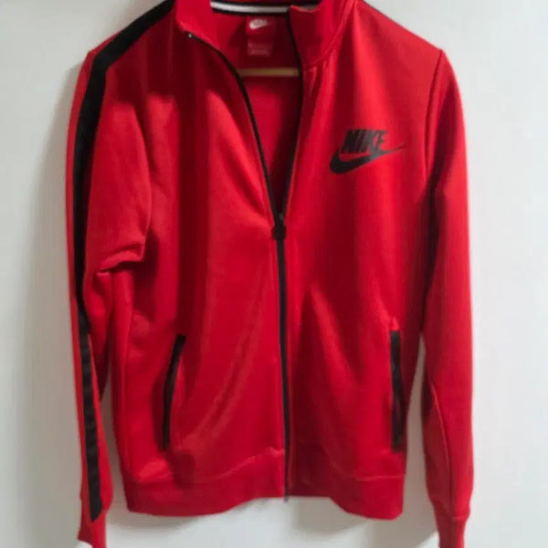 [BUNJANG] Nike Swoosh Sideline Track Top Zip-Up Jersey (Red, Size M) / [정품/M] 나이키 스우시 사이드라인 트랙탑 집업 져지 (레드/95)