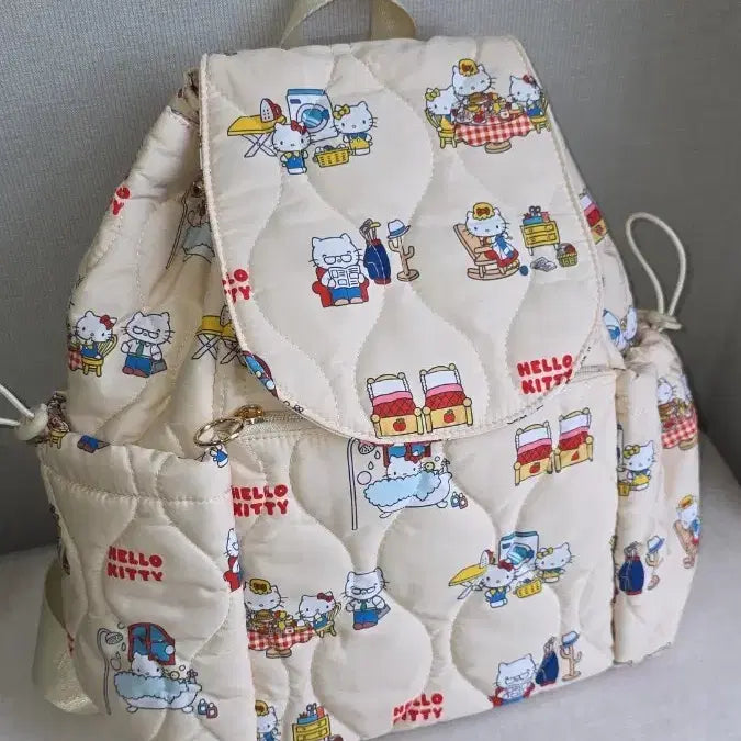 [BUNJANG] Sanrio Hello Kitty Quilted Backpack by Accommode / 헬로키티 퀼팅 백팩 accommode 키티 가방