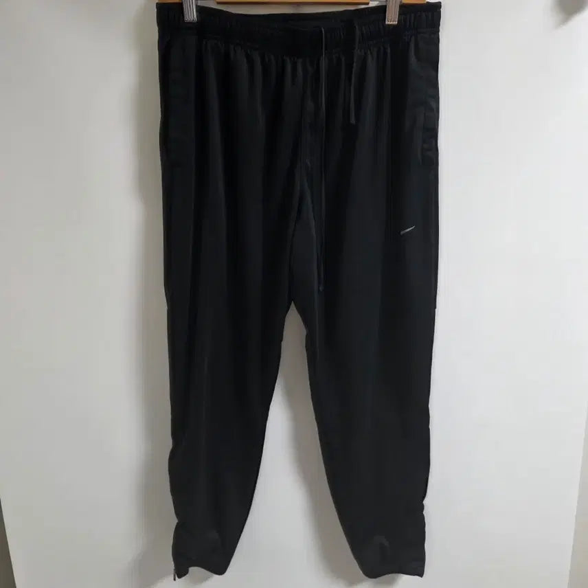 [BUNJANG] Nike Dri-FIT Running Training Jogger Pants (Black) XL / [XL] 나이키 드라이핏 러닝 트레이닝 조거 팬츠 (블랙)