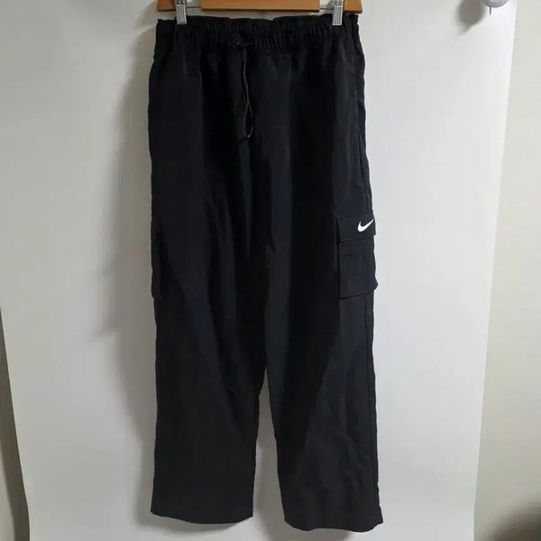 [BUNJANG] Nike Swoosh Nylon Woven Cargo Pants (Black, XL) / [XL] 정품 나이키 스우시 나일론 우븐 카고 팬츠 (블랙)