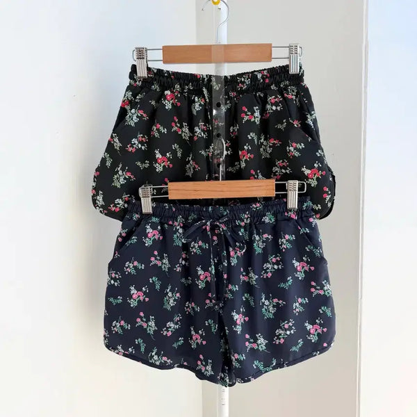 [BUNJANG] Flower Banding Shorts - Black / 교신안함)플라워 밴딩 쇼츠-블랙만 가능